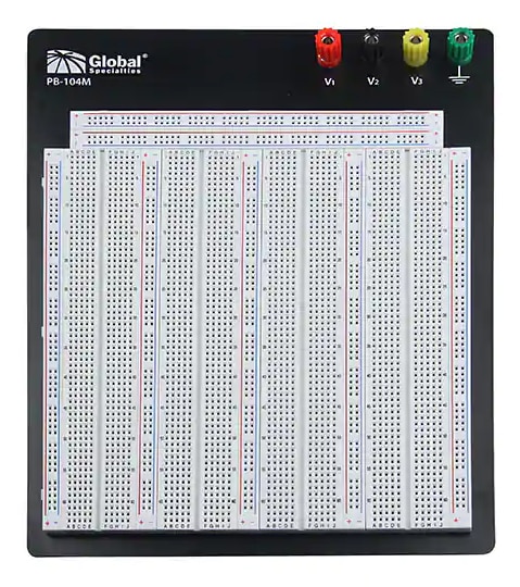 PB-104M solderless breadboard assembly from Global Specialties Obrázek sestavy nepájivého pole PB-104M od společnosti Global Specialties
