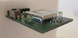 Figure 3: Using a PIFA allows an RF-module and other components to be mounted underneath the antenna.