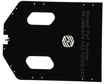 AN.UWB.int4.433.10000.SMA Plate Antenna demonstration