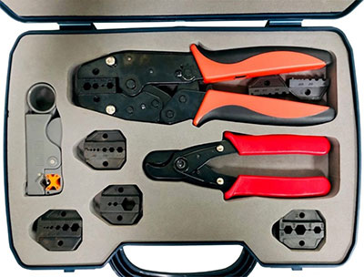 Adam Tech's ATHT-K3081 handy toolkit