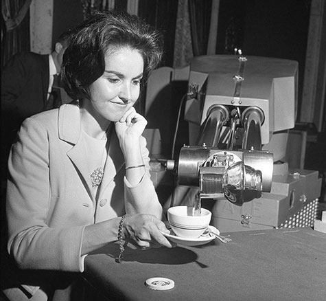 Unimate pouring coffee for a human, 1967