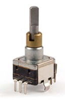 Bourns PEC11D Series Dual-Centric Rotary Encoder with Momentary Push Switch Image du codeur rotatif concentrique double série PEC11D de Bourns avec un interrupteur à bouton-poussoir à action momentanée