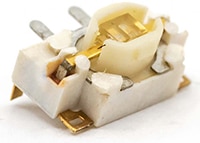 E-Switch TL3275 Multiple LED Tact Switch Abbildung: Mehrfach-LED-Tastschalter TL3275 von E-Switch