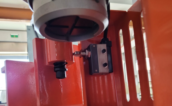 How to select a limit switch