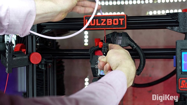 3D Printing Basics: Bed Leveling, Filament Loading, Slicer Configuration 3D Printing Basics: Bed Leveling, Filament Loading, Slicer Configuration