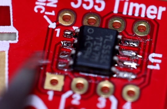 DKS-LEARN2SOLDER-ND: Tips on Soldering, The Schematic, and more... DKS-LEARN2SOLDER-ND: Tips on Soldering, The Schematic, and more...