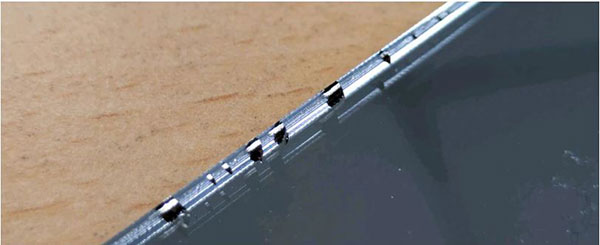 A Guide on Working with Mirrored Acrylic Image of A Guide on Working with Mirrored Acrylic