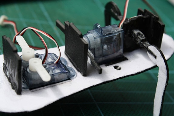 How To Control Servos using an Arduino or Raspberry Pi How To Control Servos using an Arduino or Raspberry Pi
