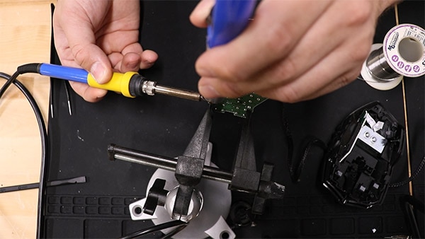 Fix or Toss? How to Know If Your Electronics Are Worth Fixing Fix or Toss? How to Know If Your Electronics Are Worth Fixing