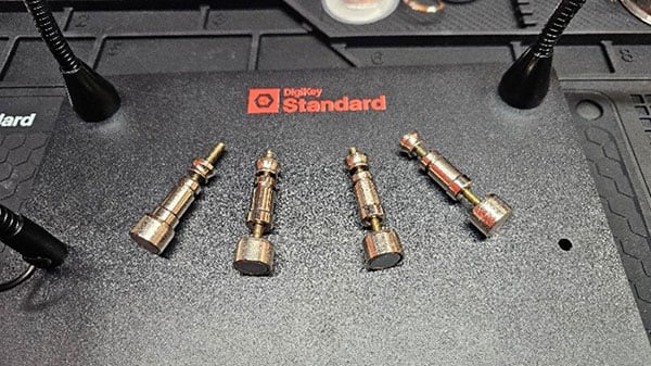 Solder Smarter Using DigiKey Standard Helping Hands Image of Solder Smarter Using DigiKey Standard Helping Hands