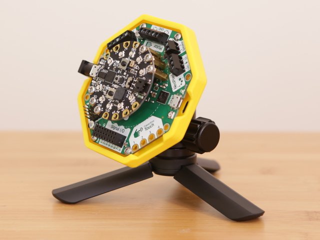Mount for CRICKIT