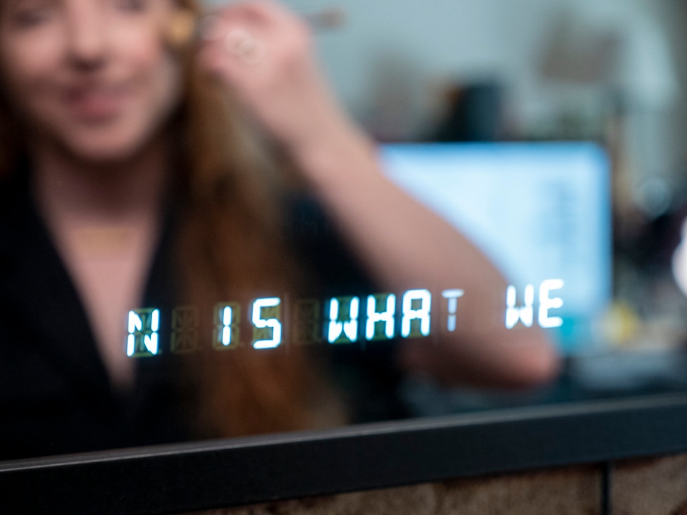 Electronic Affirmation Mirror