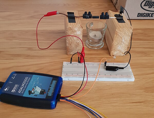 Image of experiment set up with KEMET OHD1-60M