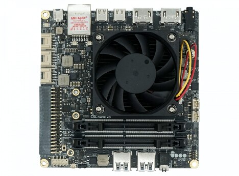 功能强大的 UDOO Bolt V8 四核 SBC 图片。