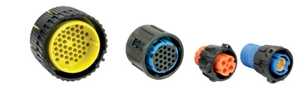 ITT Cannon 的 APD 系列连接器
