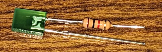 图6 SSL-LX2573GD （绿色 LED）和CFR-25JB-52-1K（1K ）电阻构建的逻辑探针