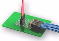 Amphenol FCI PV® 线对板连接器的图片