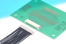 Hirose Electric 的 DF13 系列