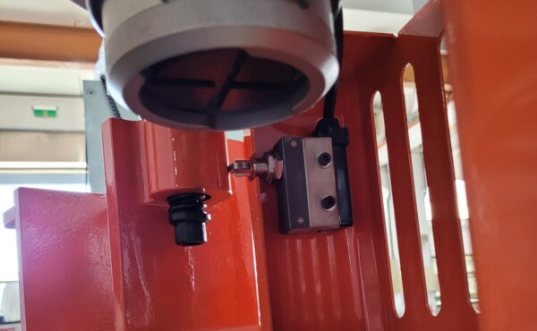 How to select a limit switch