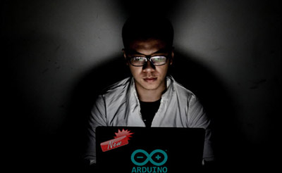 Arduino 2.1 IDE Overview