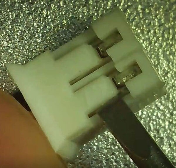 Image of Reversing the Polarity on LiPo Battery JST Connectors